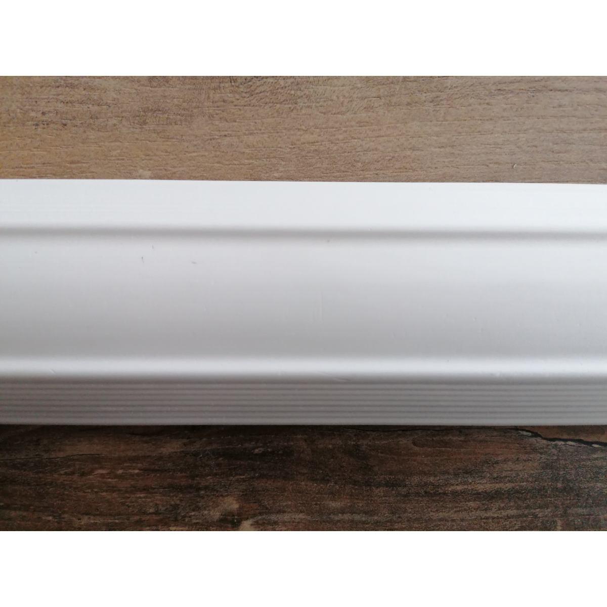Cornice polistirolo 707 ml 2