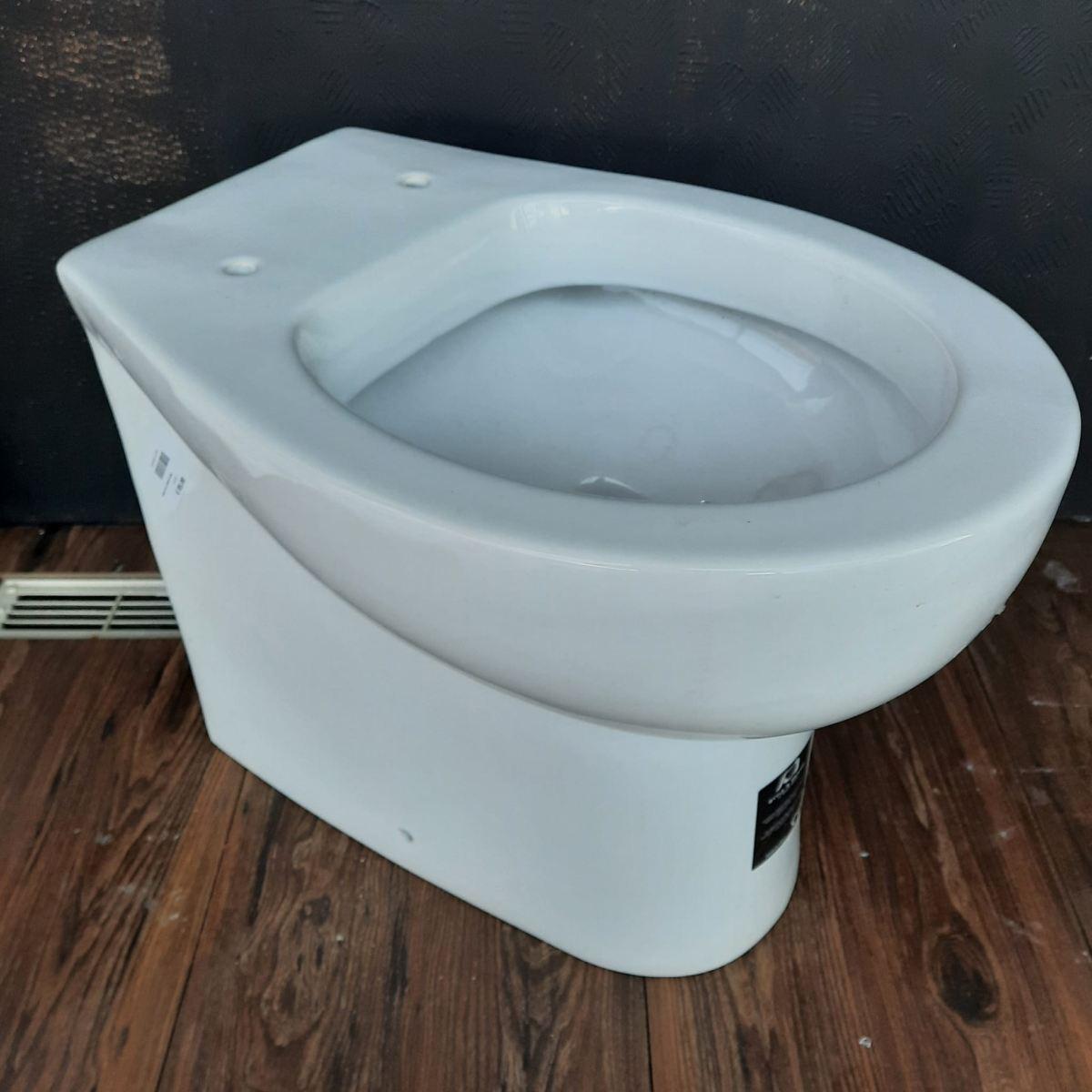 Vaso filo muro oval