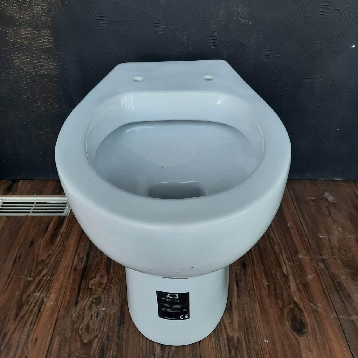 Vaso filo muro oval