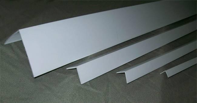 Paraspigolo liscio satinato mm 20x20 mt 2